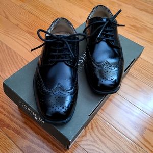 Boys Wingtip Oxford Dress Shoes